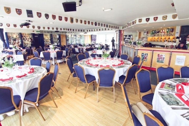 Richmond Athletic Ground - The Members Bar image 1