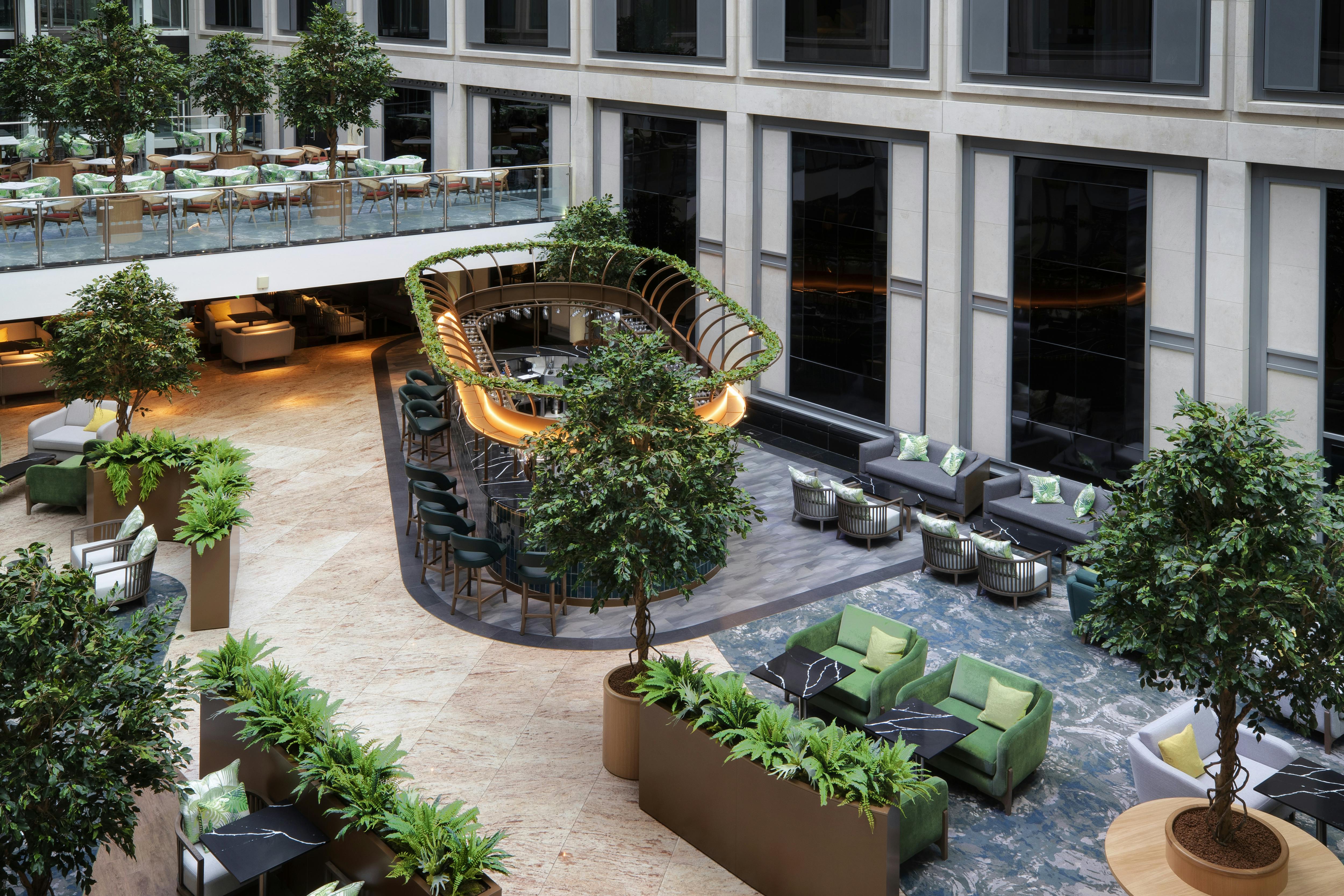 Dickens Suite | Leonardo Royal Hotel London St.Pauls 