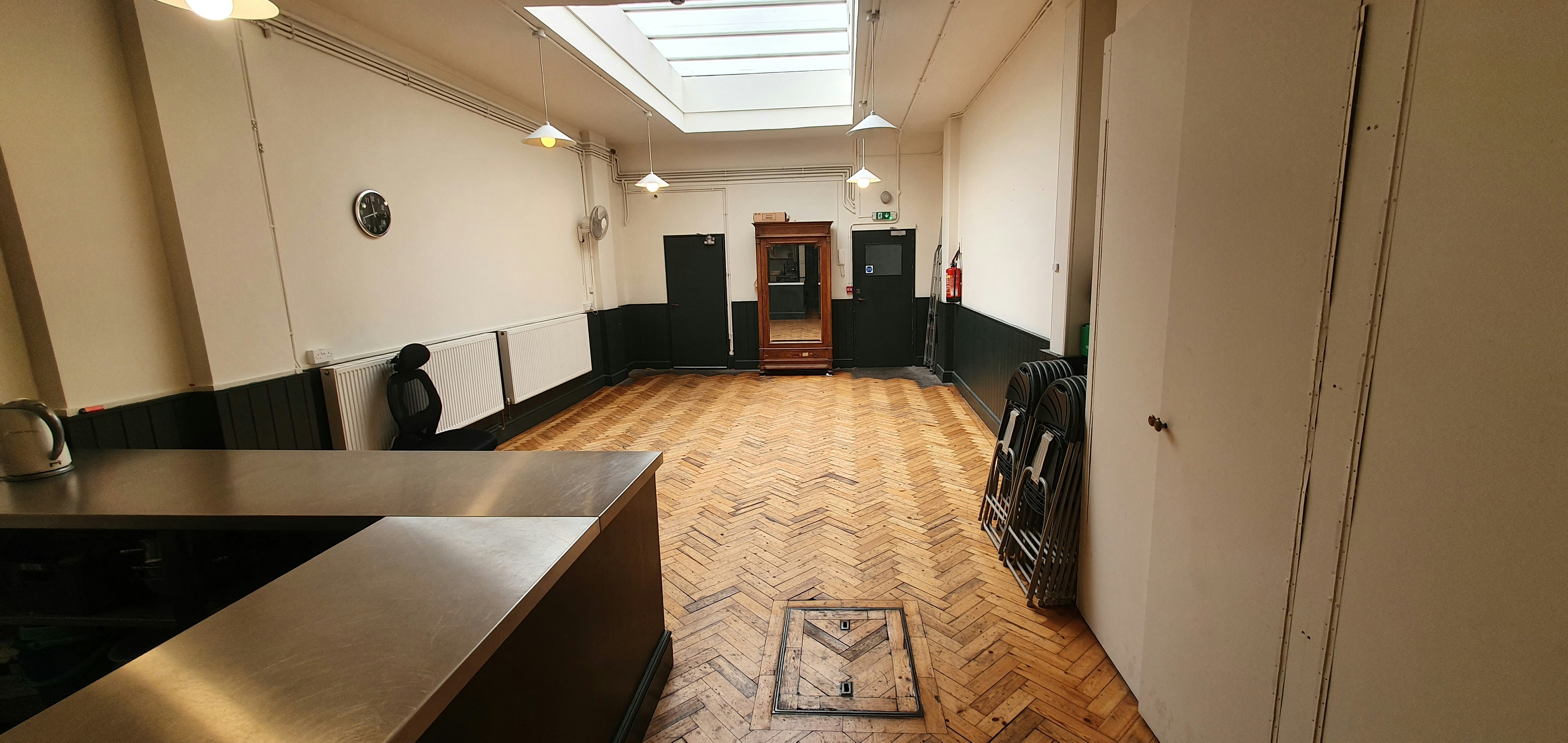 Unity Islington - Small Hall image 2