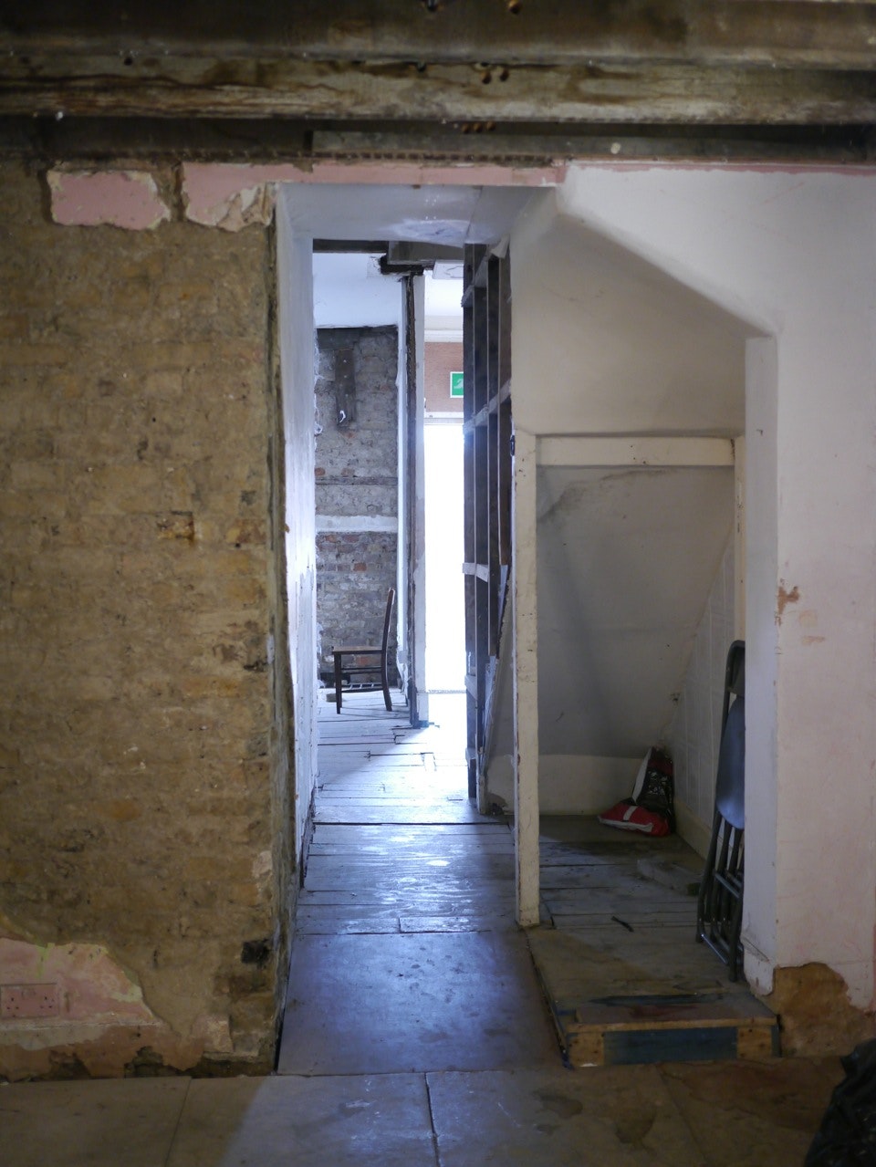 Safehouse 1 and 2 - Safehouse 1  image 4