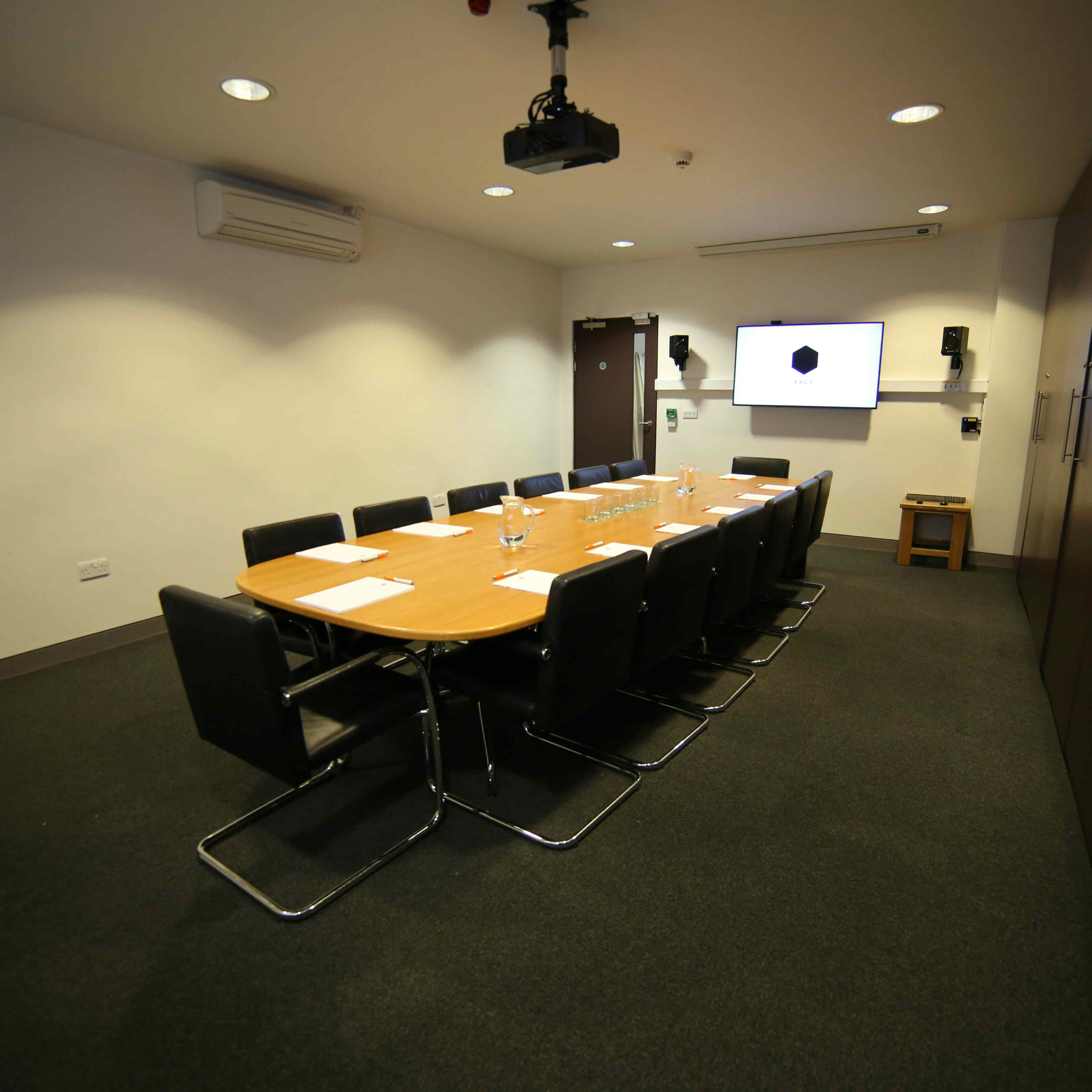 FACT (Foundation for Art and Creative Technology) - Conference Room  image 2