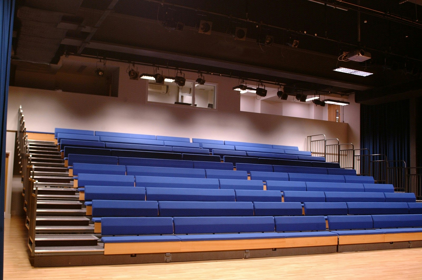 Haverstock School - Assembly Hall image 4
