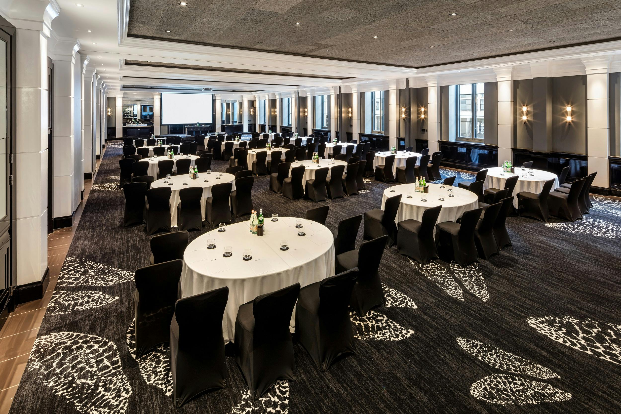 The Edwardian Manchester, A Radisson Collection Hotel - image 2