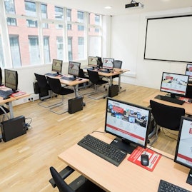 The Training Room Hire Company - Computer / IT Room image 5