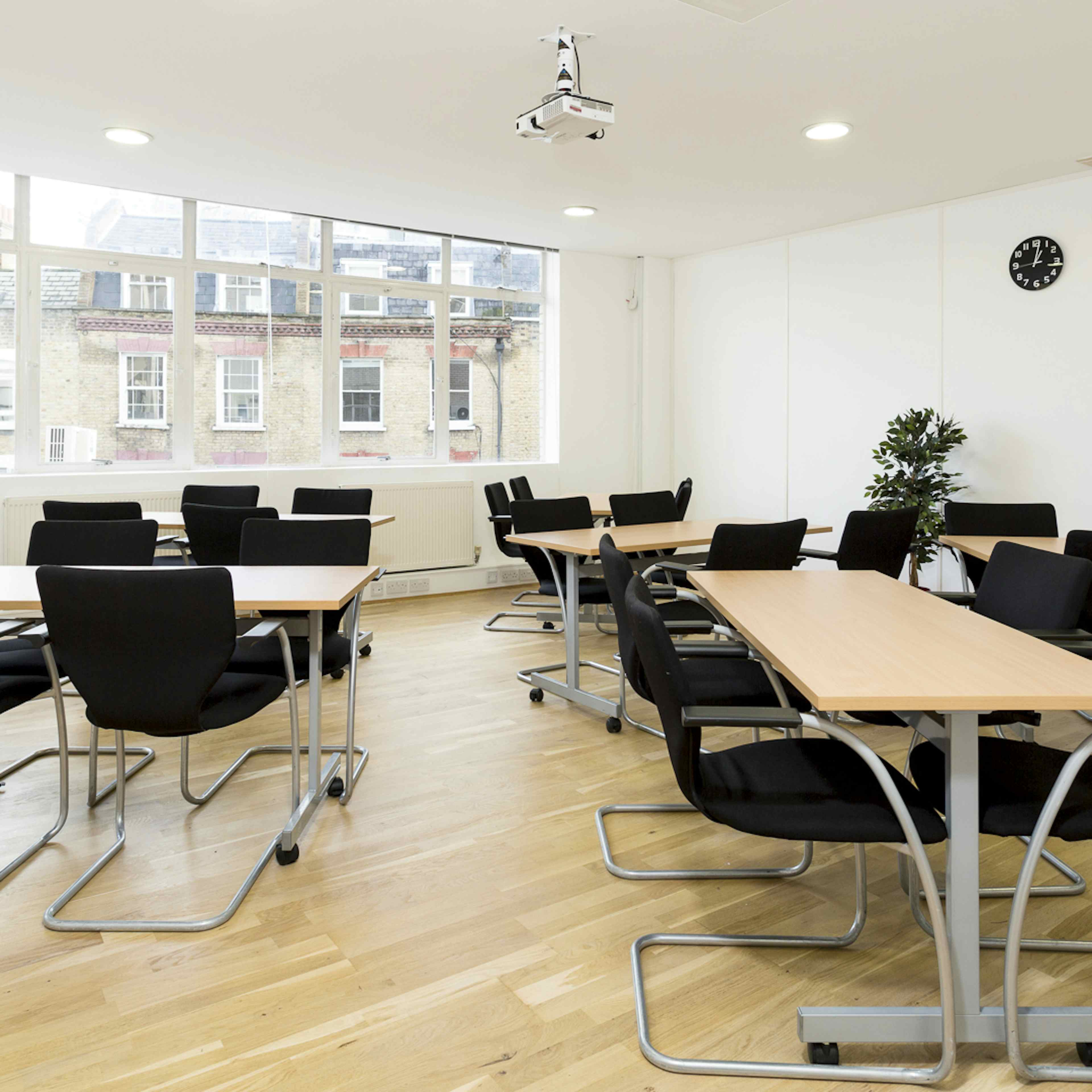 The Training Room Hire Company - Conference / Meeting Room (Large) image 3