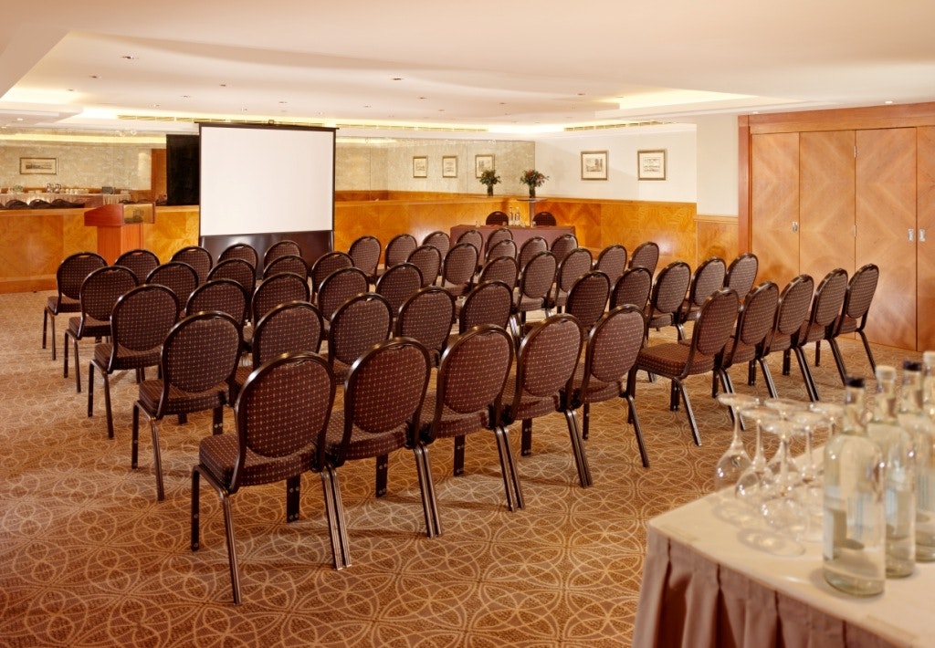 Business | York Suite, Lancaster Suite & Bertie's Bar