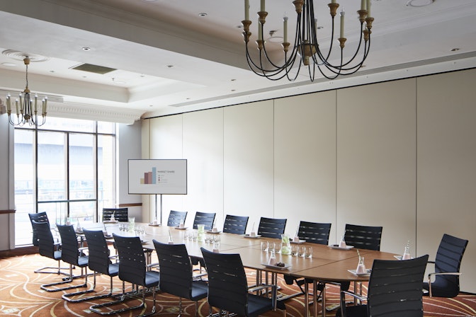 Liverpool Marriott Hotel City Centre - Merchant Suite image 2