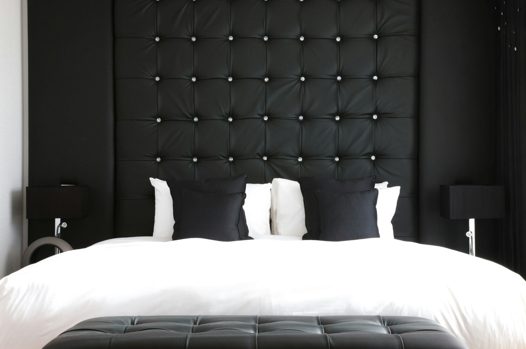 The Bermondsey Square Hotel - Lucy Loft Suite image 5