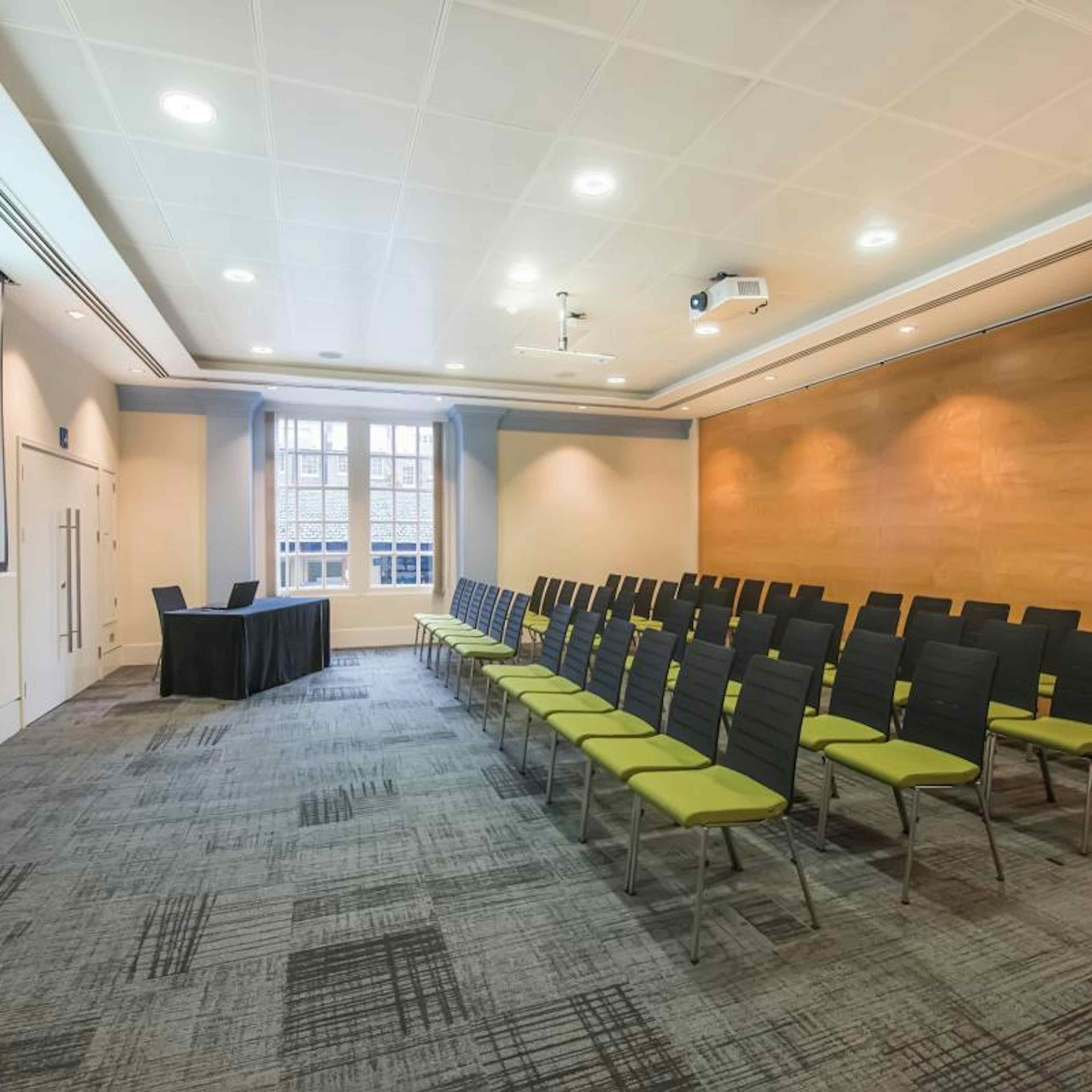 BMA House - Murrell Barnes Suite image 3