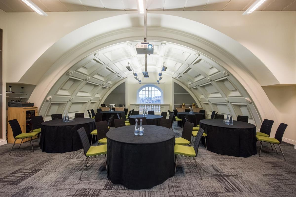 BMA House - Harvey room image 1