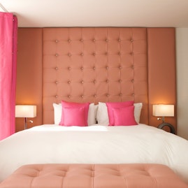 The Bermondsey Square Hotel - Jude Loft Suite image 3