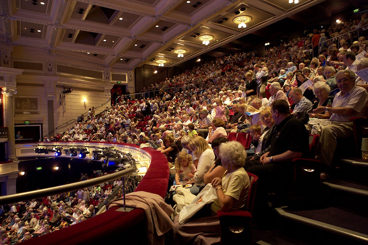 Birmingham Hippodrome - Main Auditorium image 3