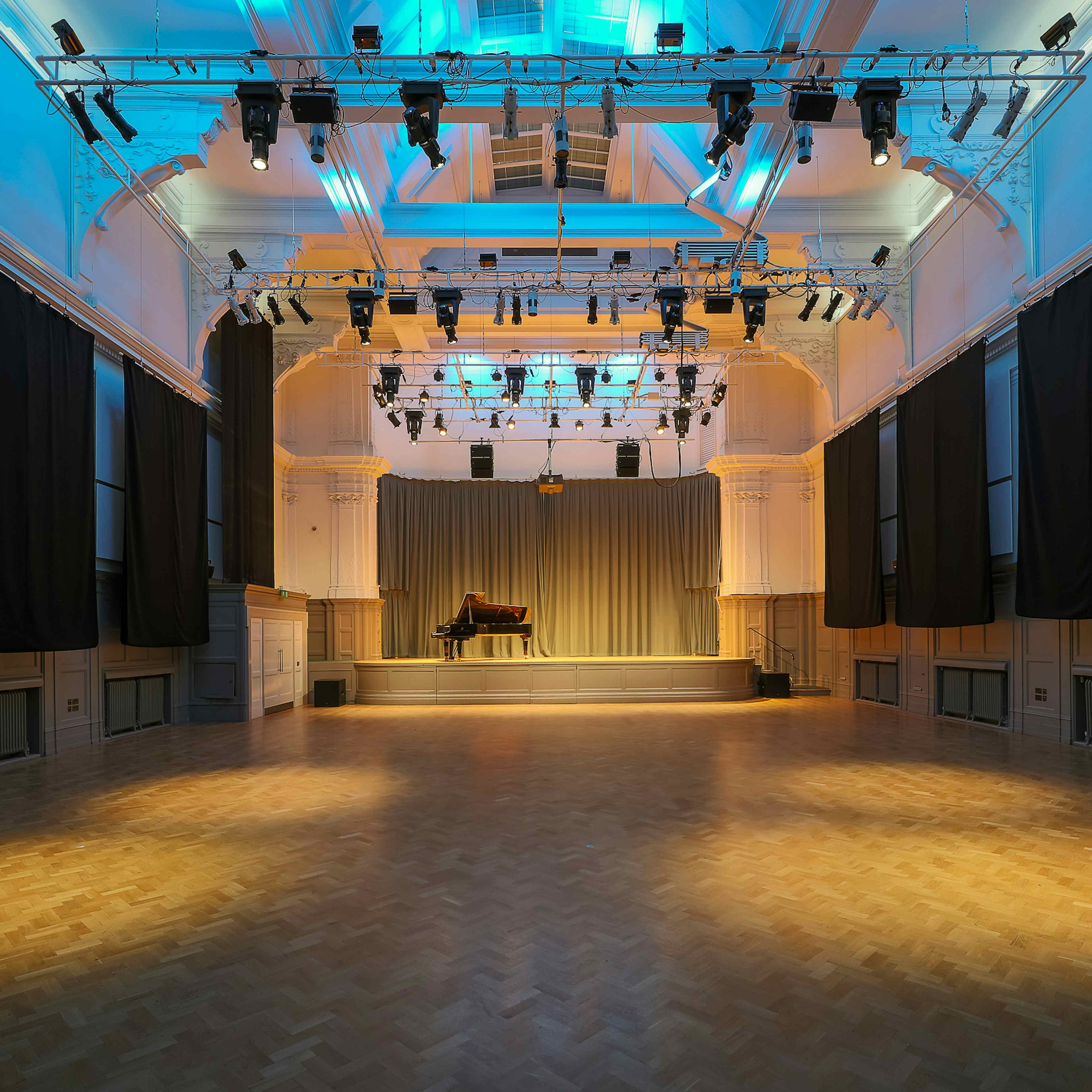 Bishopsgate Institute - Great Hall image 3