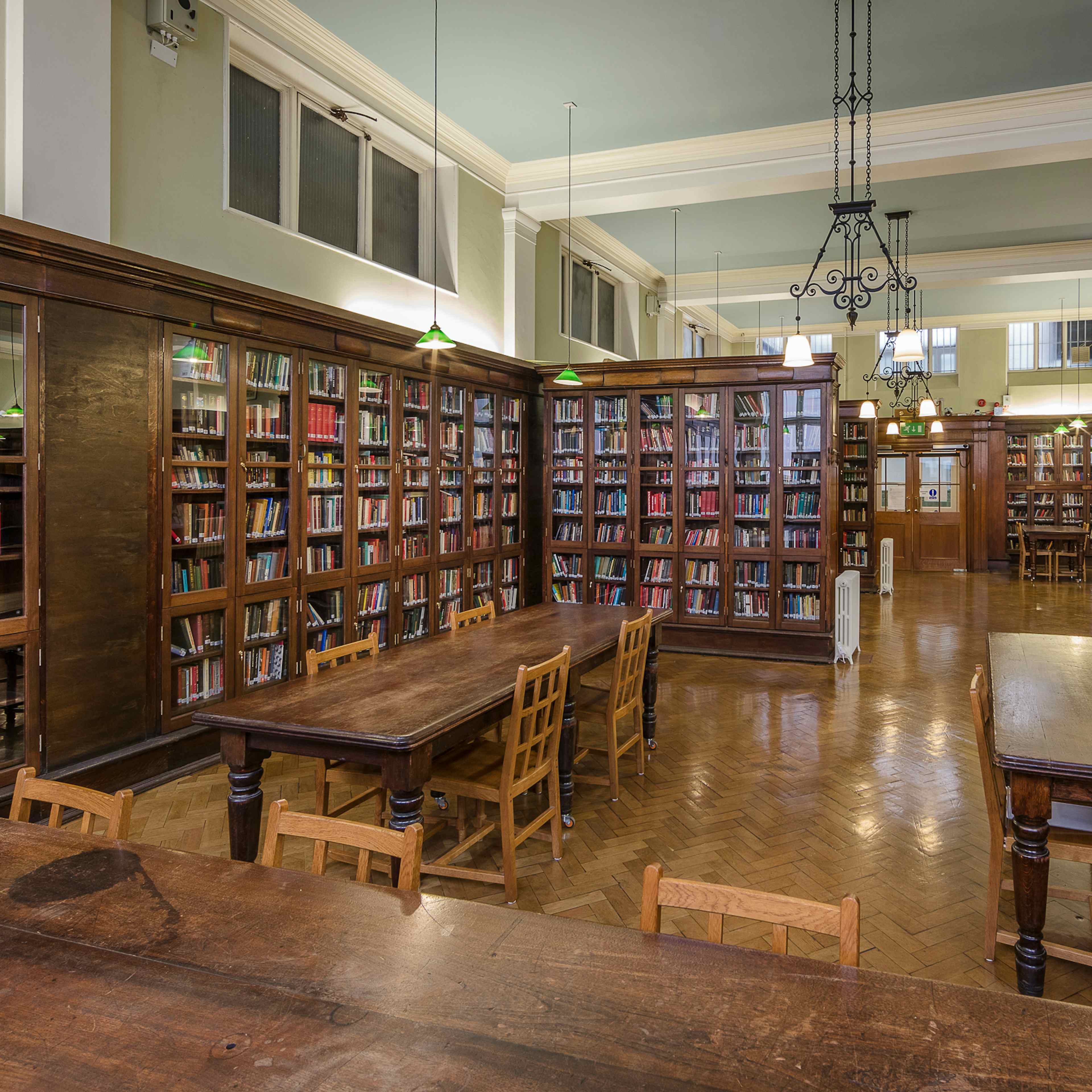 Bishopsgate Institute - Victorian Library image 3