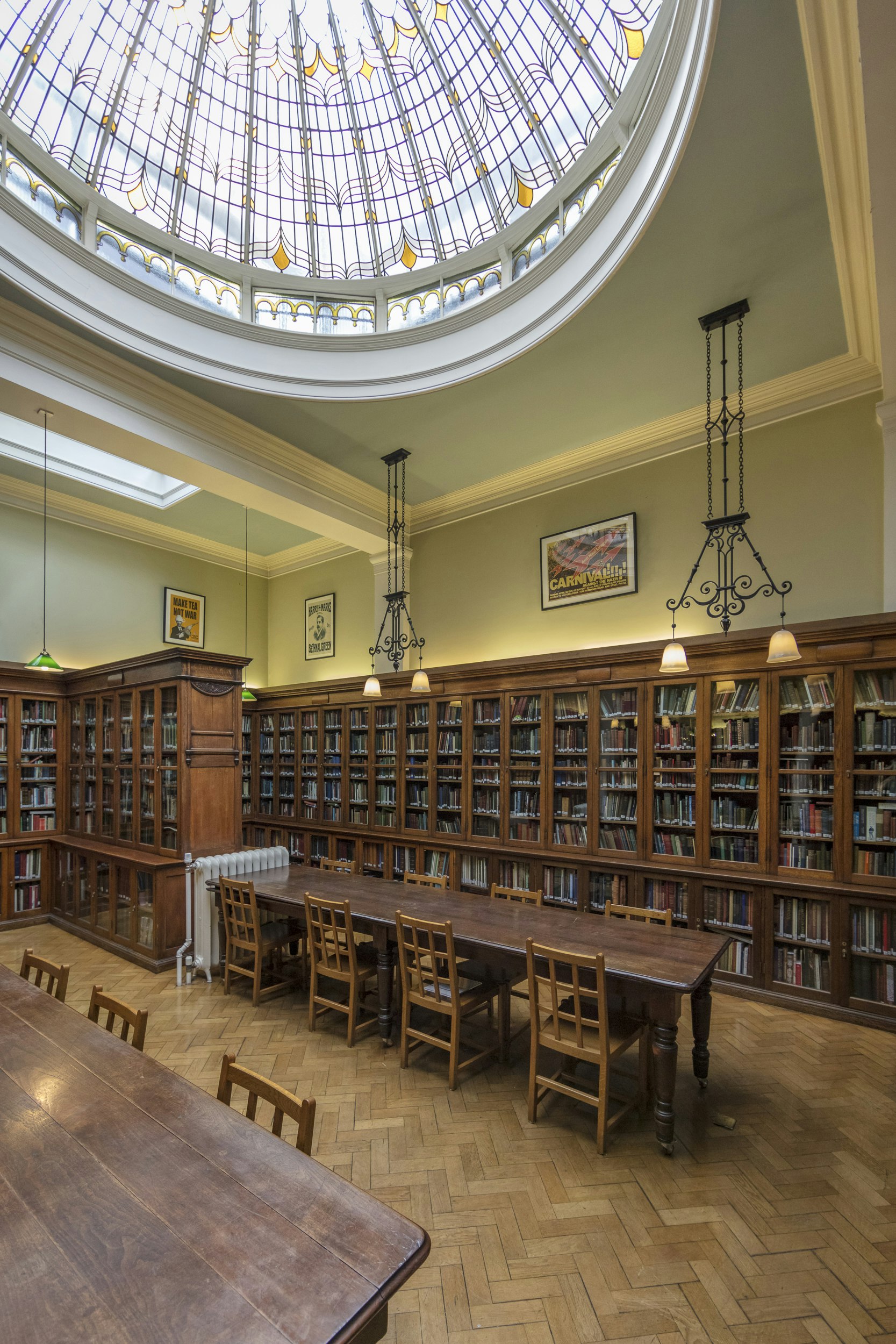 Bishopsgate Institute - Victorian Library image 9