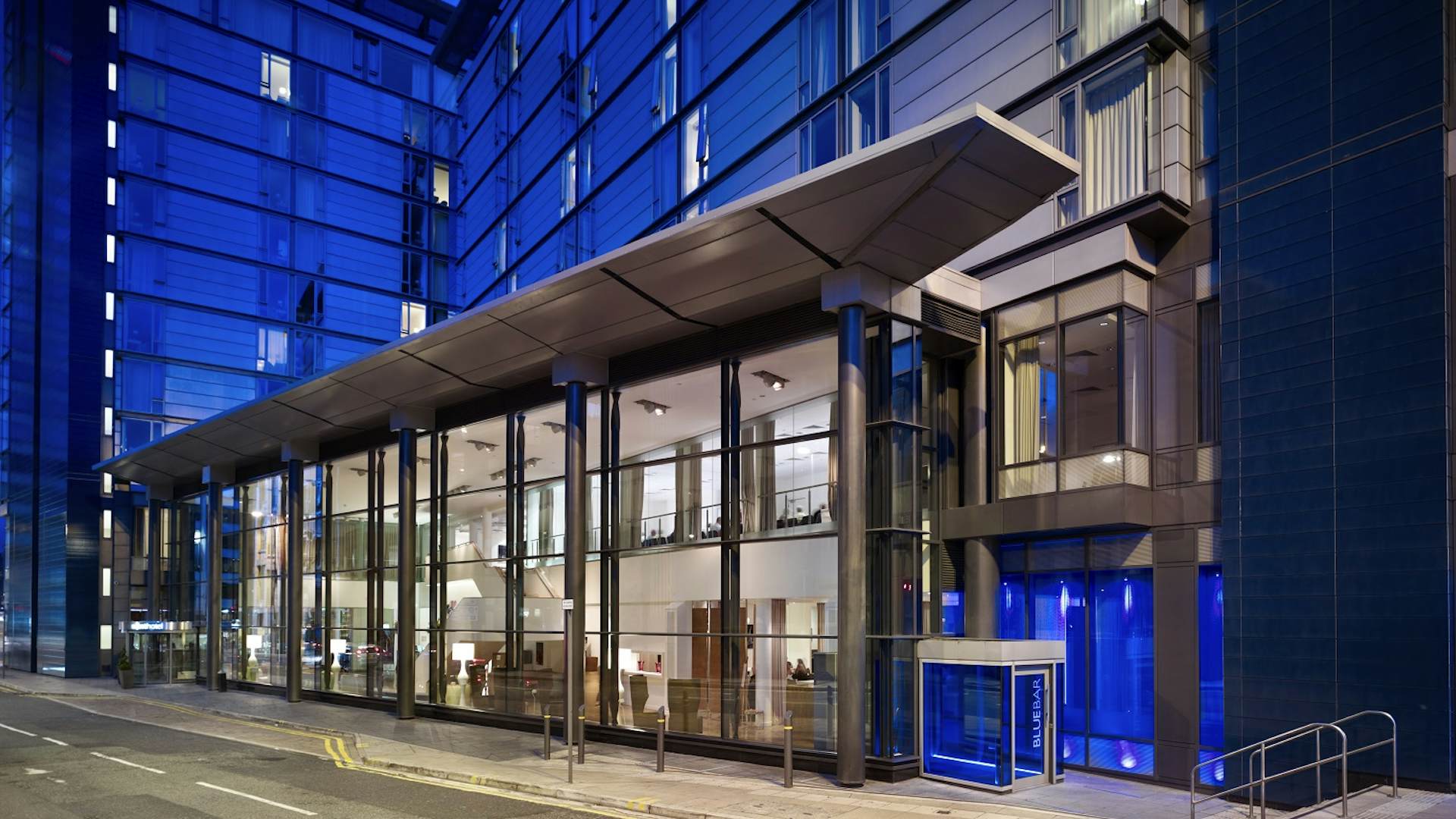 Doubletree By Hilton Manchester Downtown Hotel