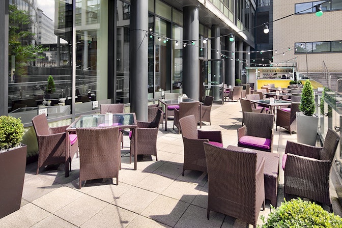 DoubleTree by Hilton Manchester - Ground Floor Terrace image 3