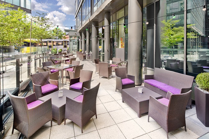 DoubleTree by Hilton Manchester - Ground Floor Terrace image 2