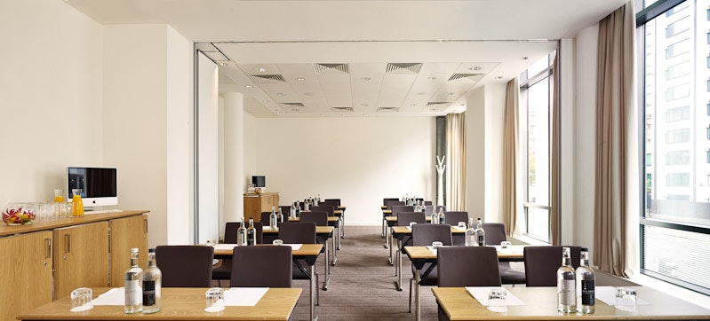 Meeting Rooms in Salford - DoubleTree by Hilton Manchester - Business in Glamis - Banner