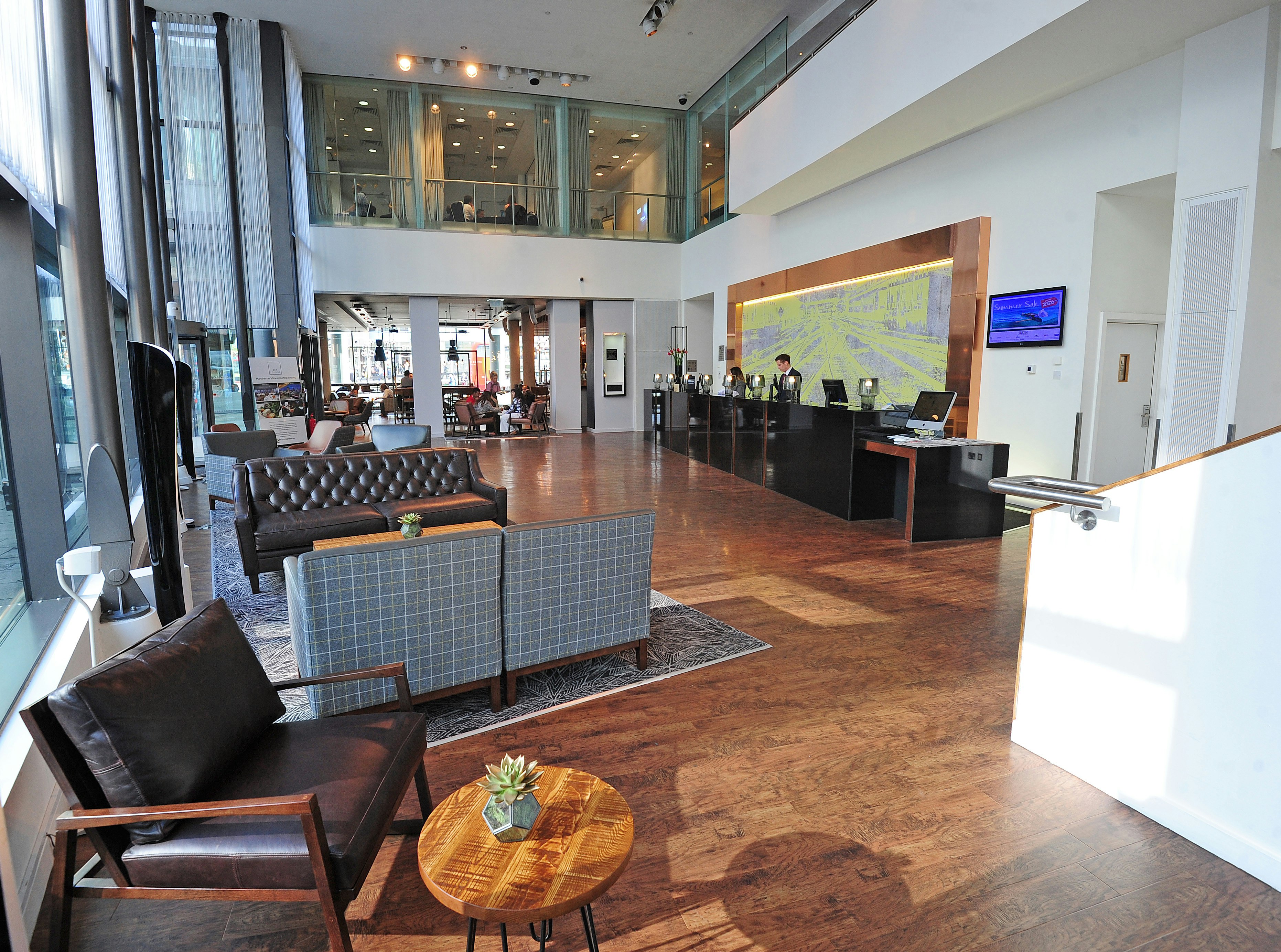 DoubleTree by Hilton Manchester - Dunstaff nage image 2