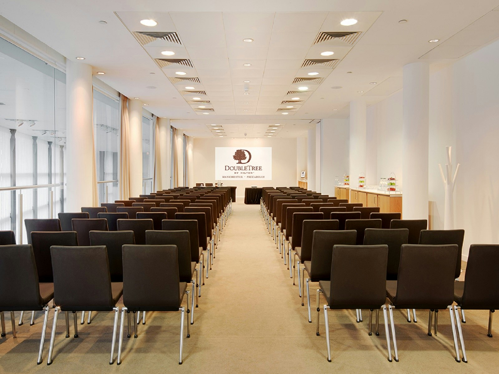 DoubleTree by Hilton Manchester - Palaces image 2