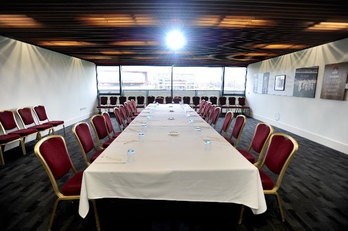 Emirates Old Trafford  - Players' Lounge image 3