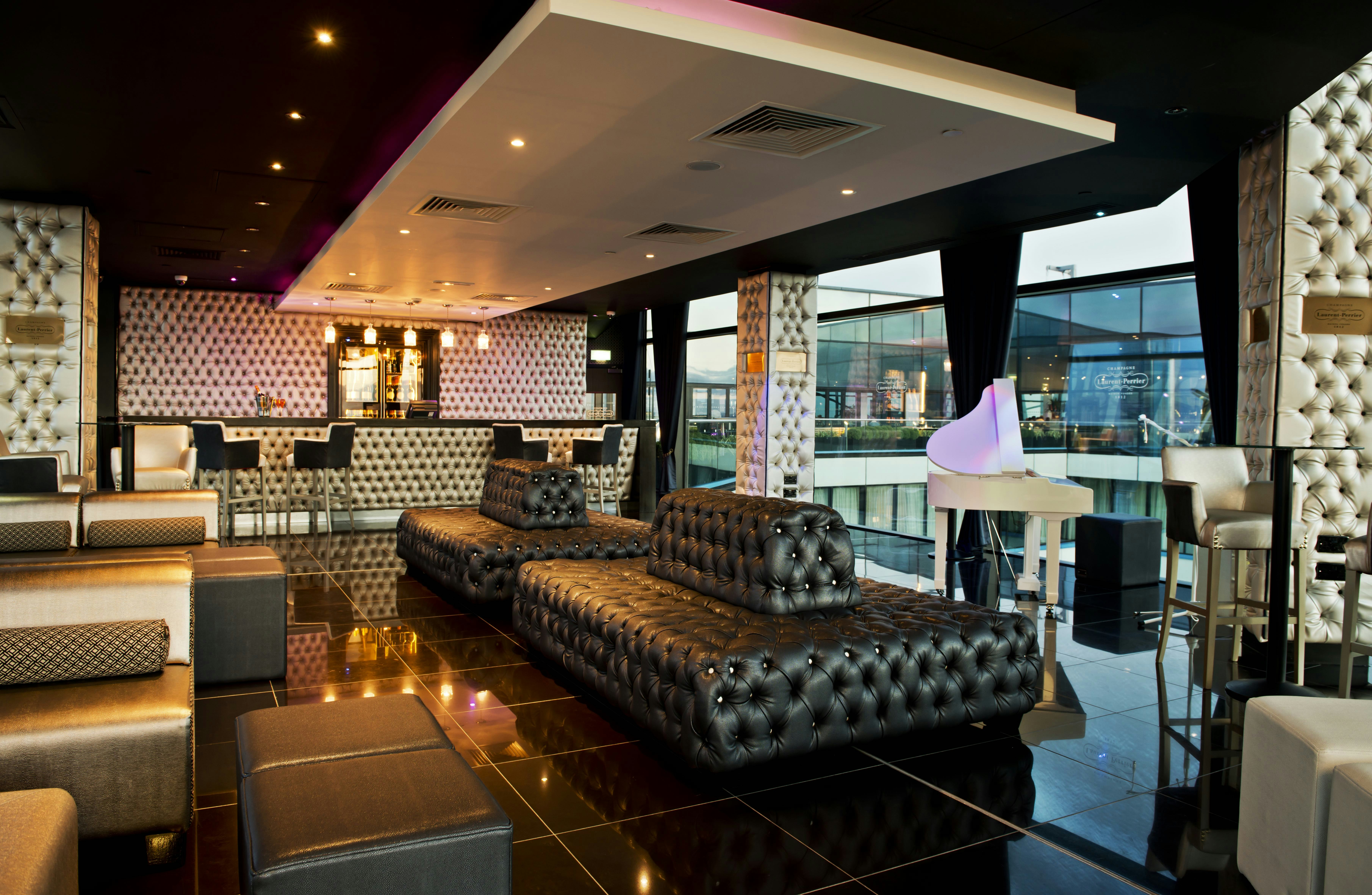 Exclusive Private Dining Rooms Venues in Birmingham - The  Champagne Bar