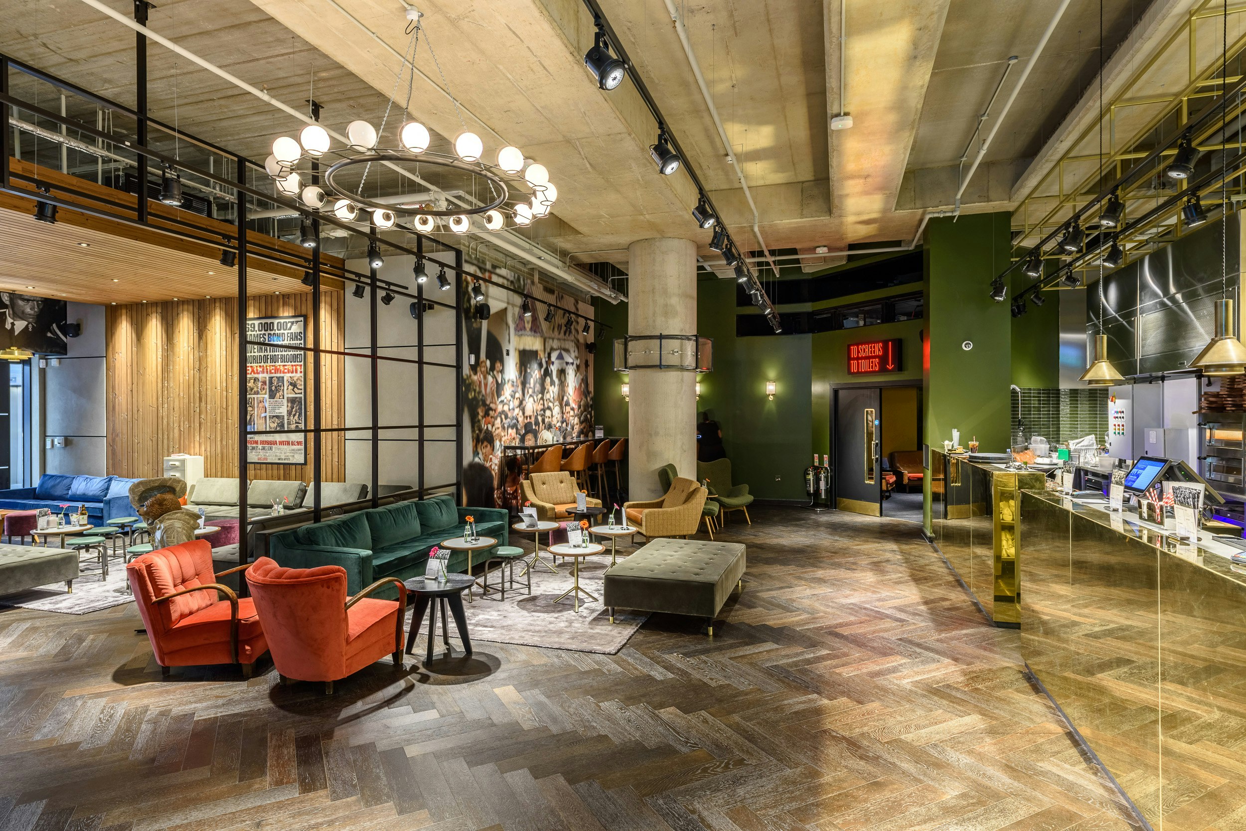 The Canary Wharf Everyman Cinema  - Screen 2 image 4
