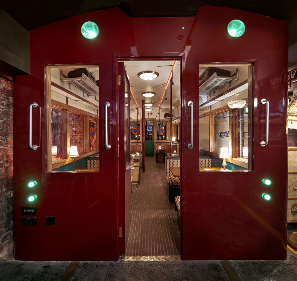Cahoots - Underground image 3