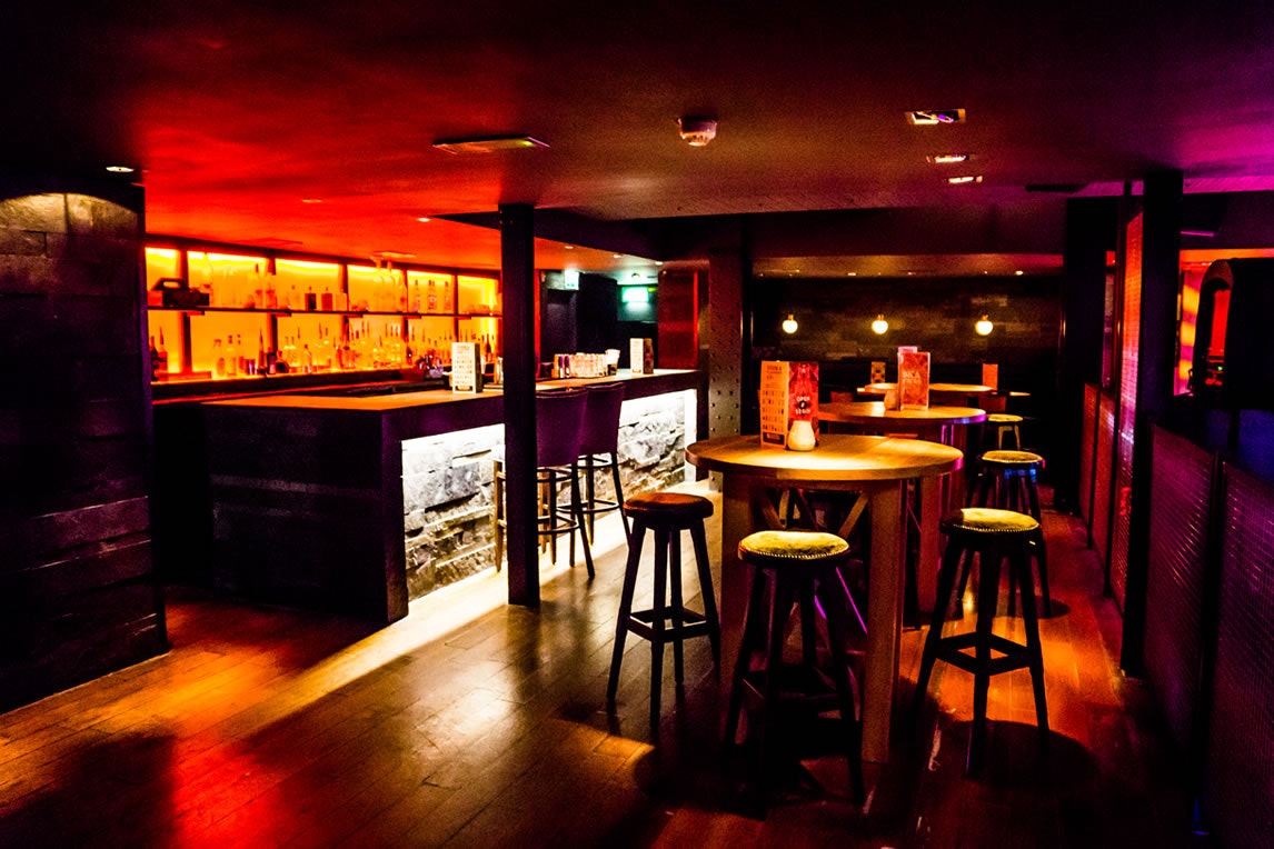Affordable Private Dining Rooms Venues in Liverpool - Revolution St.Peters Square