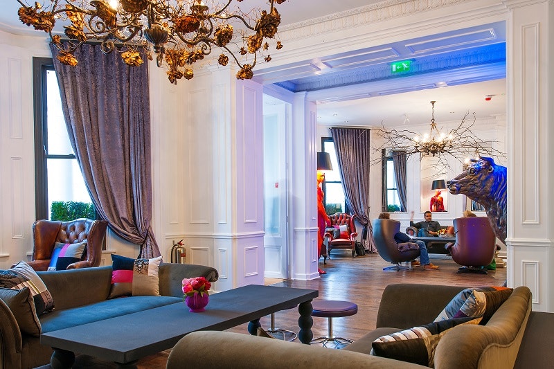 Private Party Venues in West End - The Exhibitionist Hotel
