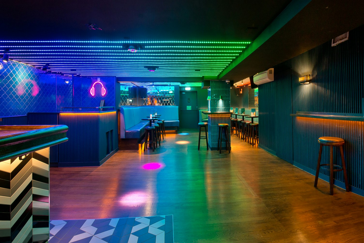Be At One, Liverpool Street - The Hideaway image 5