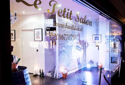 Business - Le petit Salon