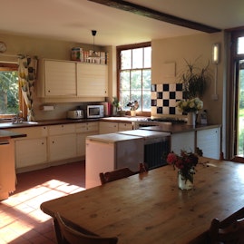 Inner Wealth Experience Retreat & Away Day Centre - The Apple Orchard  Farm House Kitchen image 1