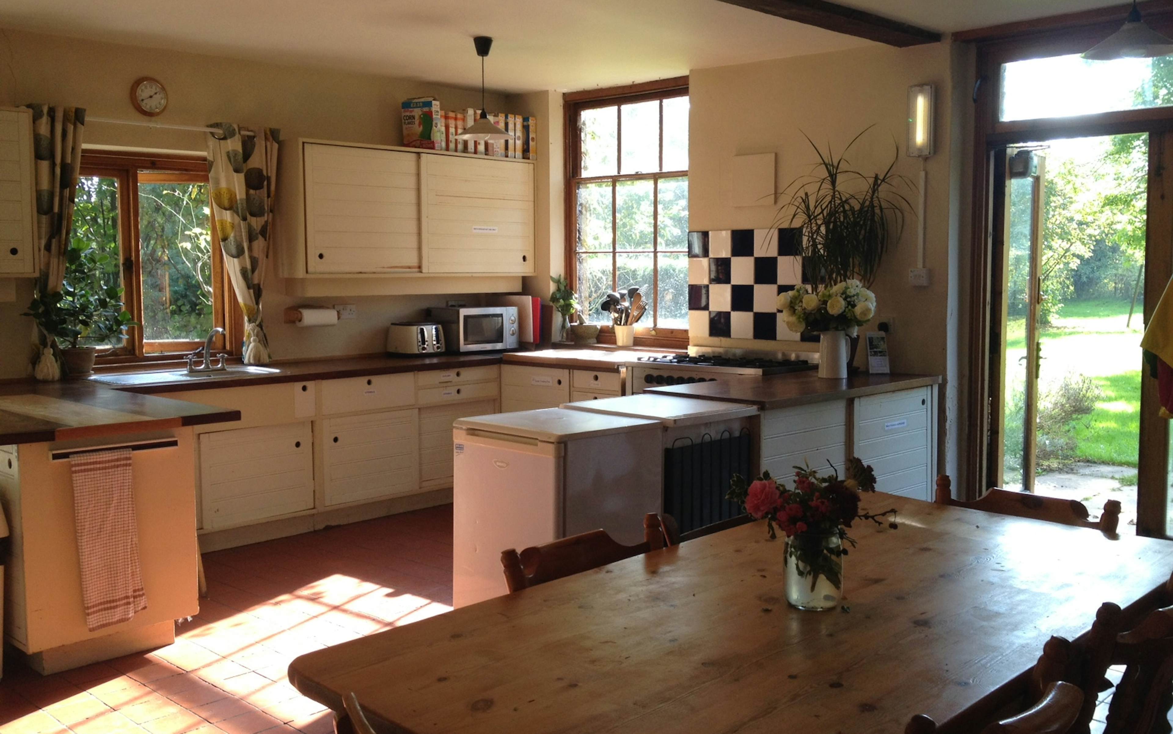 Inner Wealth Experience Retreat & Away Day Centre - The Apple Orchard  Farm House Kitchen image 1