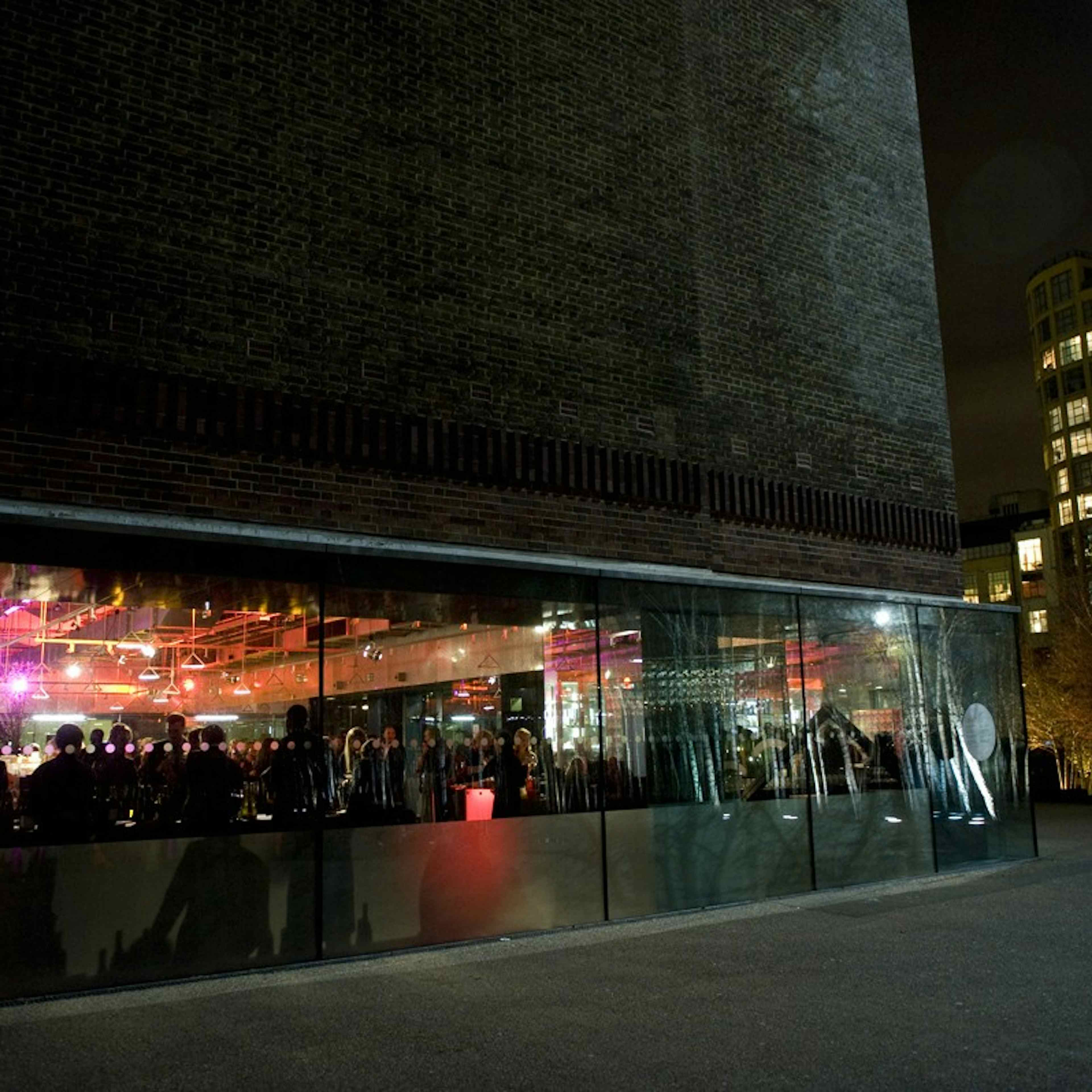 Tate Modern - Tate Modern Cafe  image 3