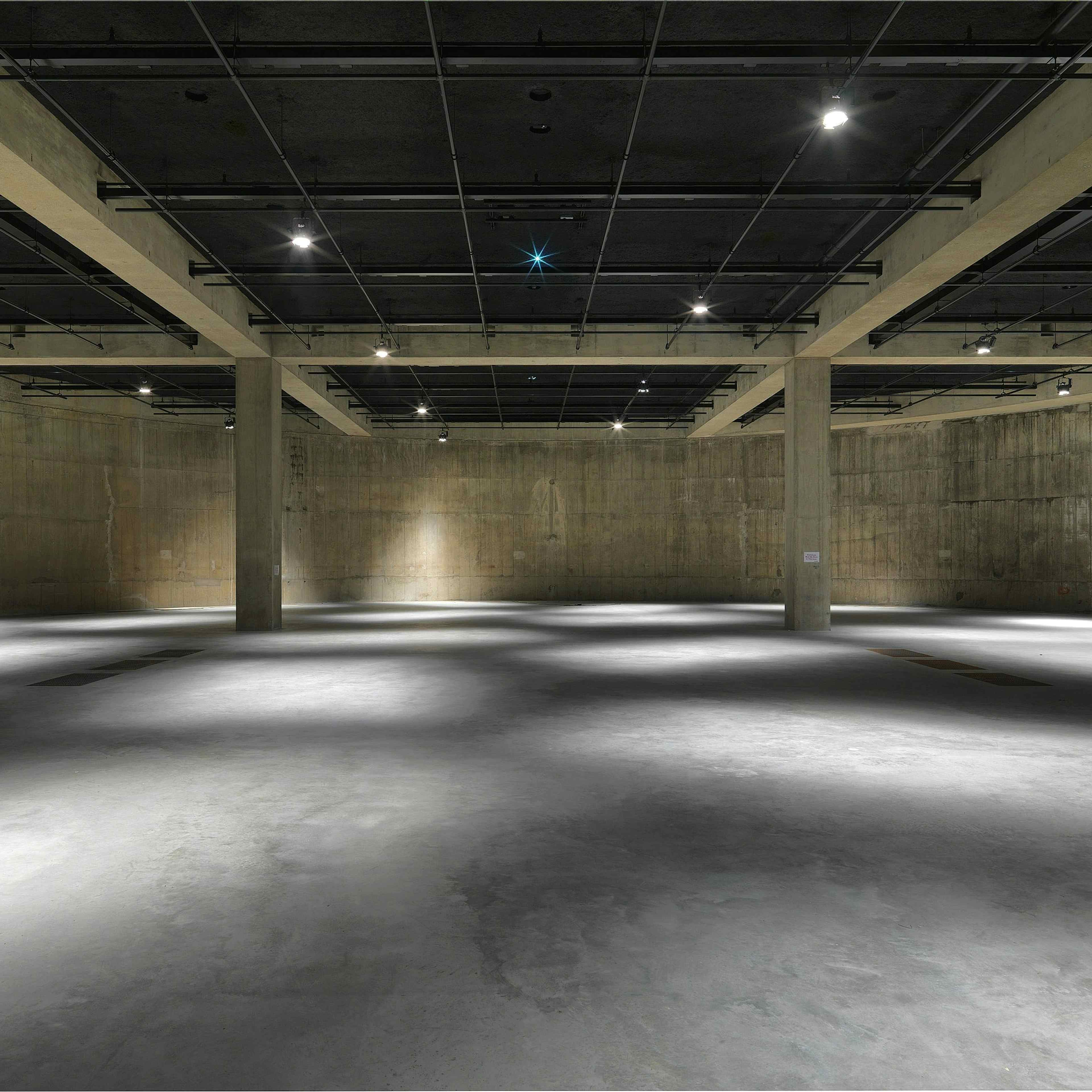 Tate Modern - The Tanks image 3