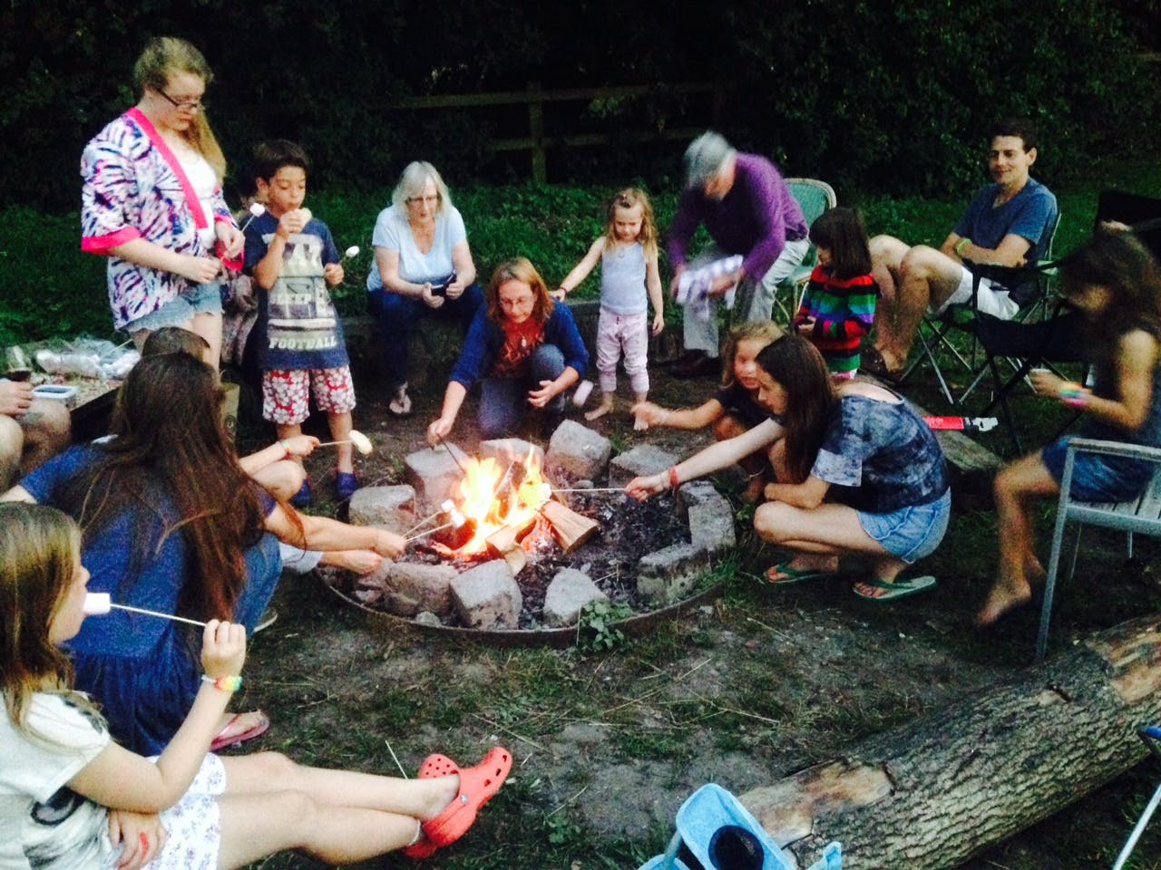 The Fire Pit Camp Pop Up Hire The Fire Pit Camp