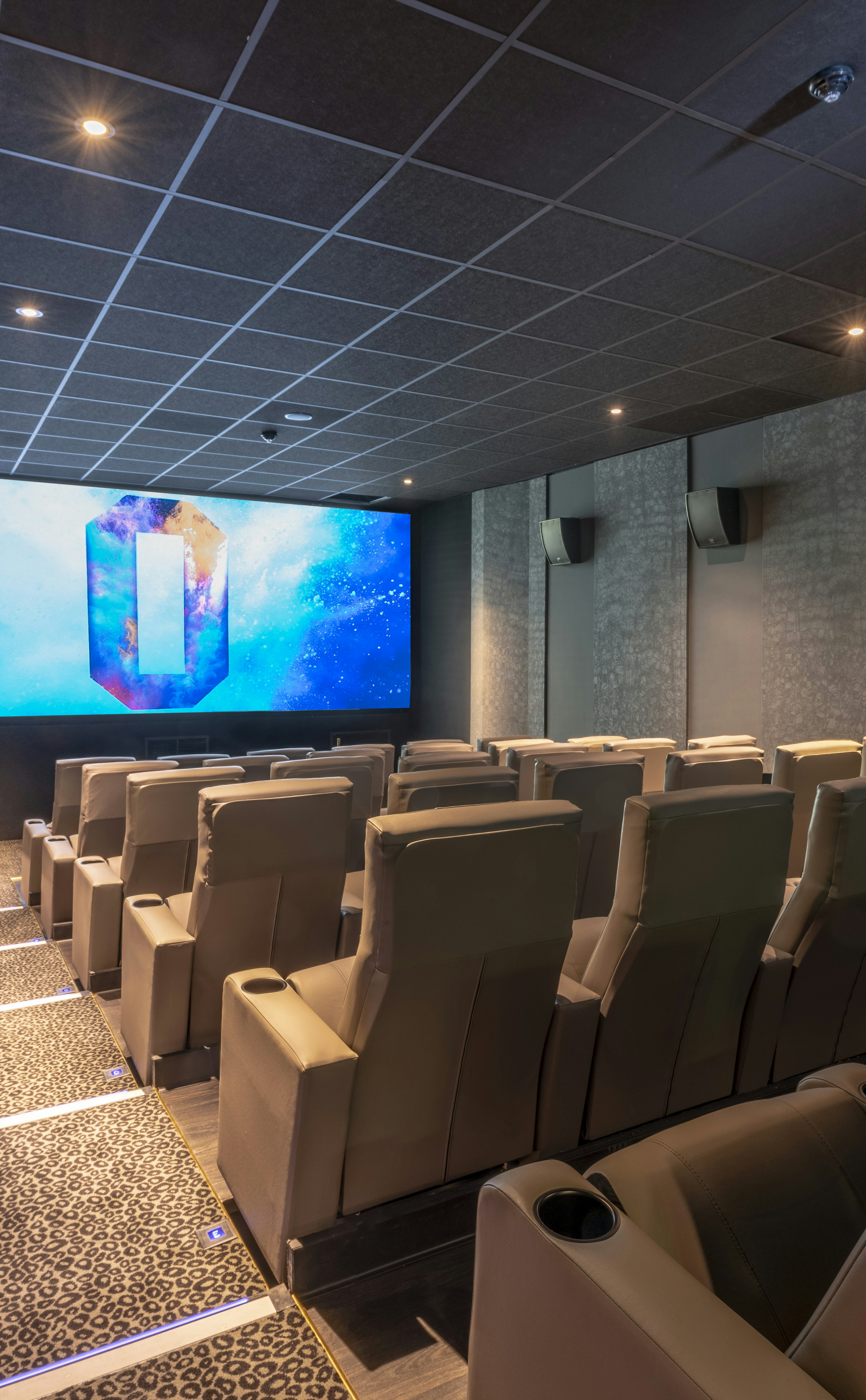 Unique Meeting Rooms - ODEON LUXE Leicester Square  