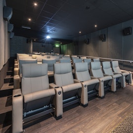 ODEON LUXE Leicester Square   - Studio Screens image 2