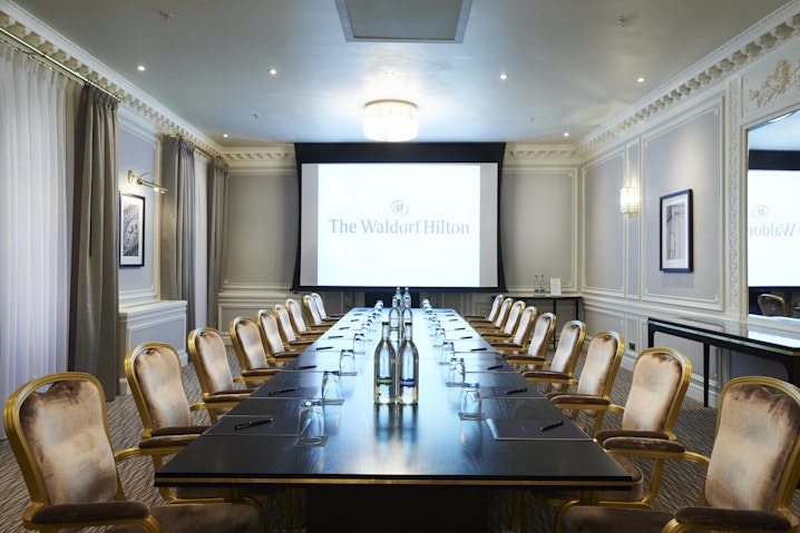 The Waldorf Hilton Hotel - Aldwych Suite image 1