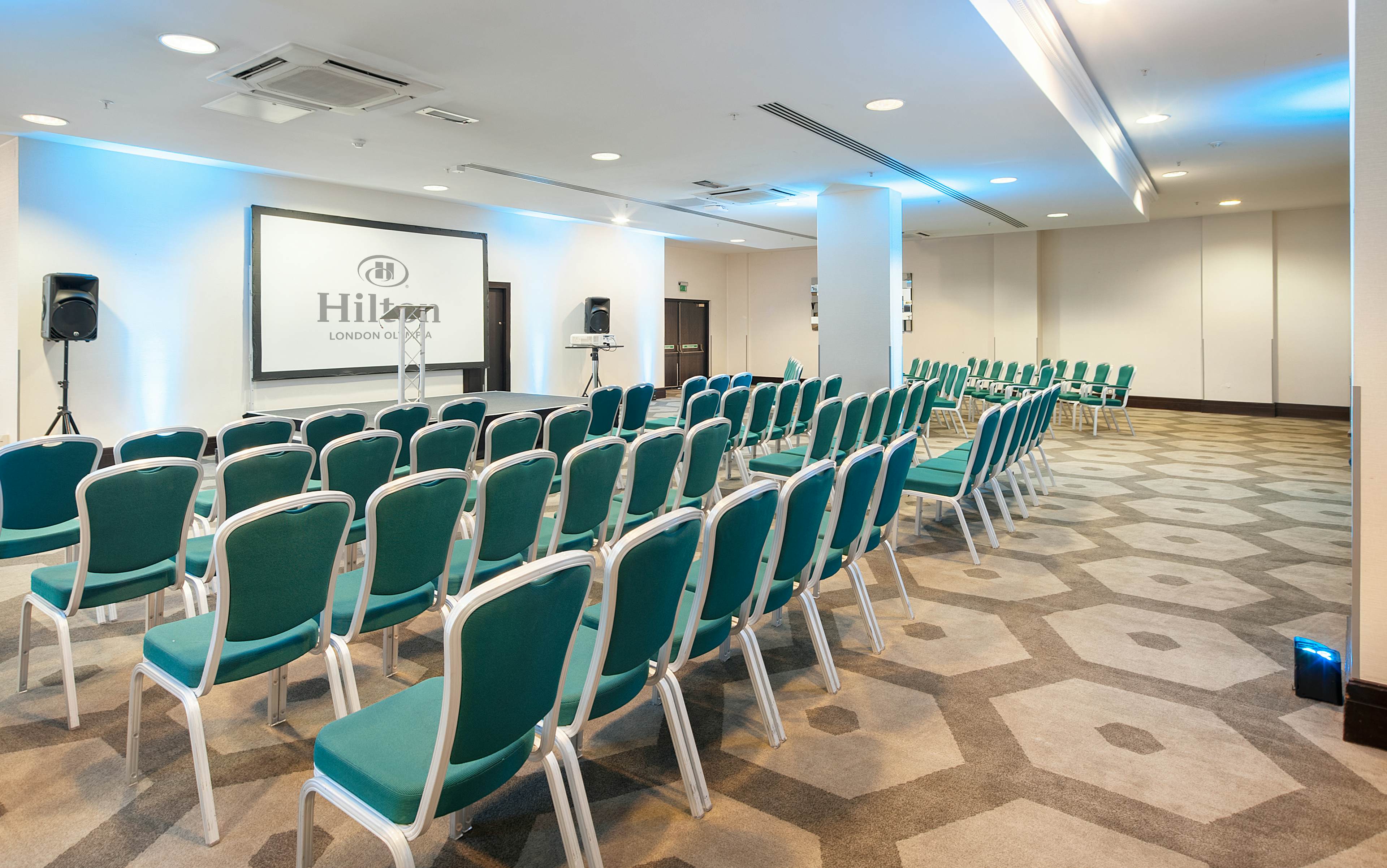 Hilton London Olympia - image 1
