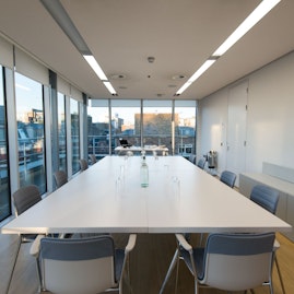 The Goldsmiths' Centre - Agas Harding Board Room image 3