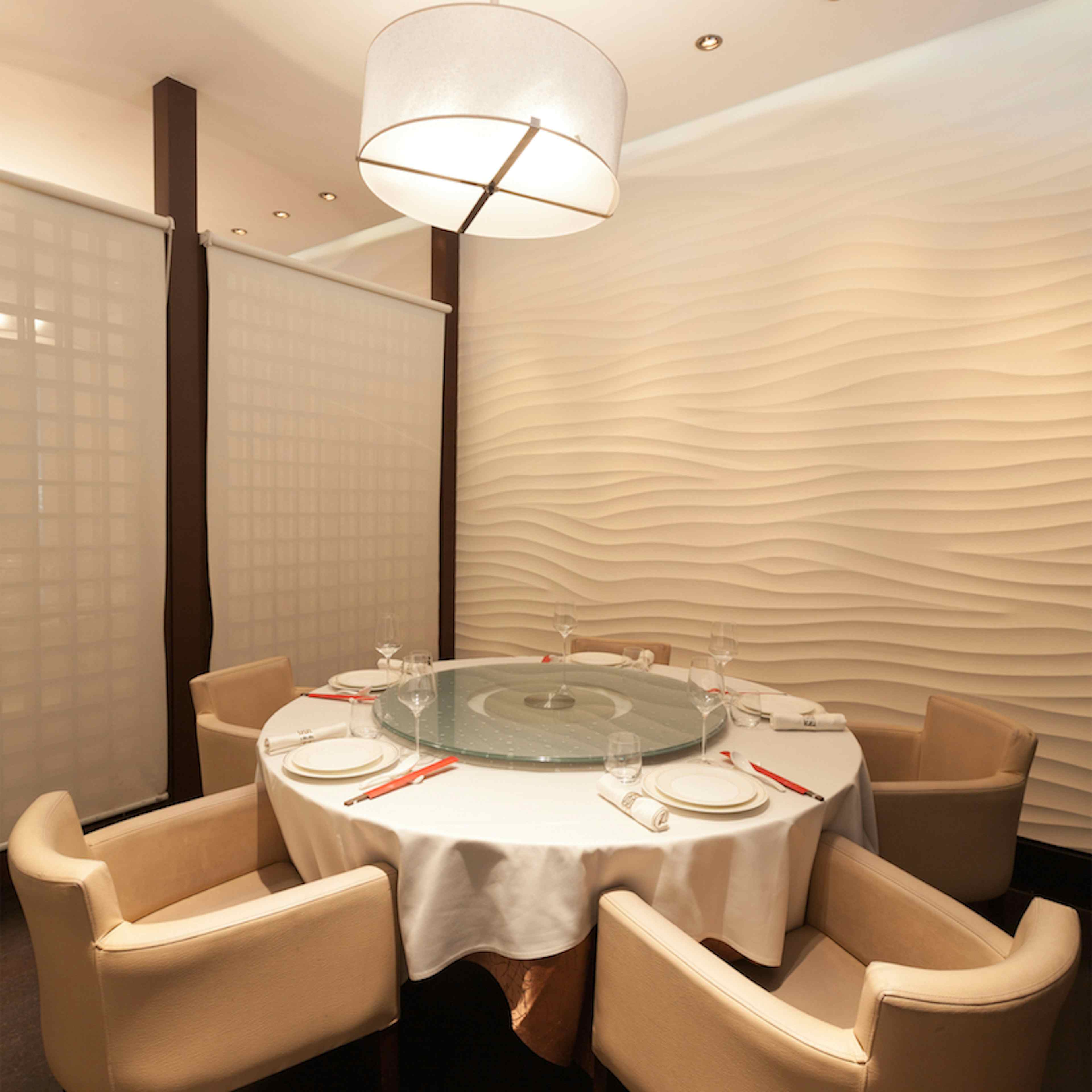 Bright Courtyard Club - Private Dining Room 1 image 3