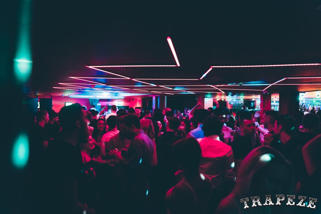 Trapeze Bar - The Basement Club image 2