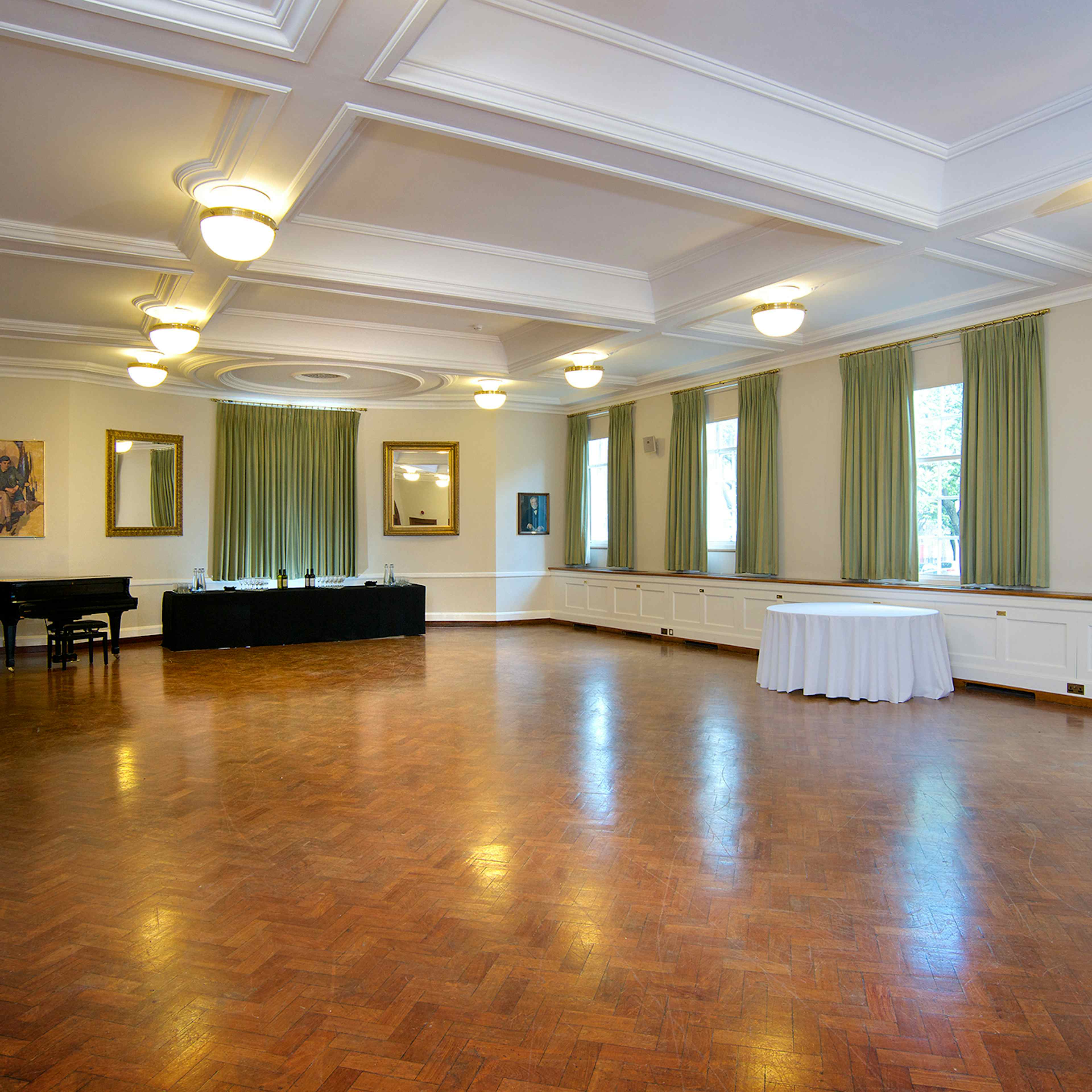 Goodenough College Events & Venue Hire - London House Large Common Room  image 3