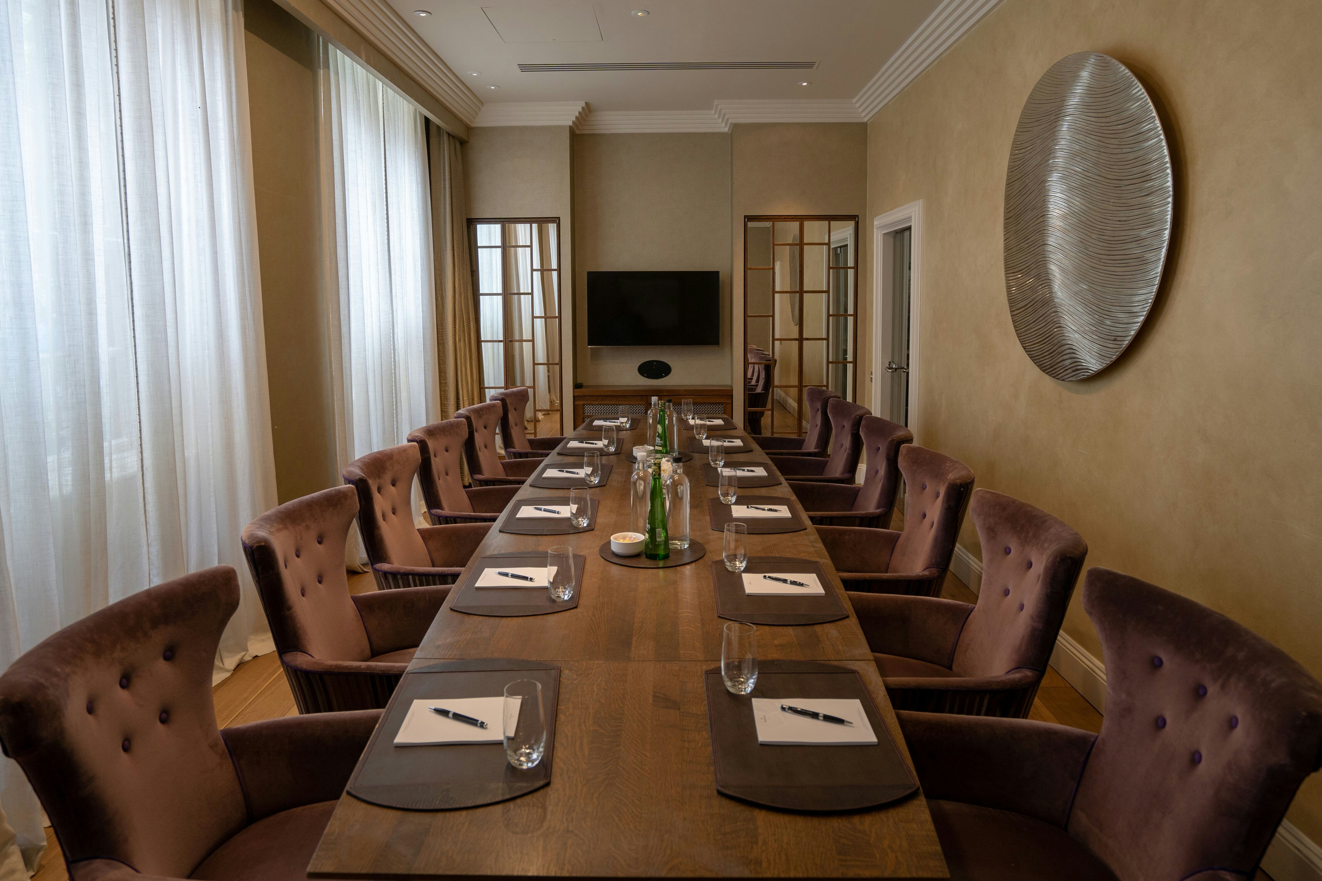 The Roseate, Reading - Cellar Room image 4
