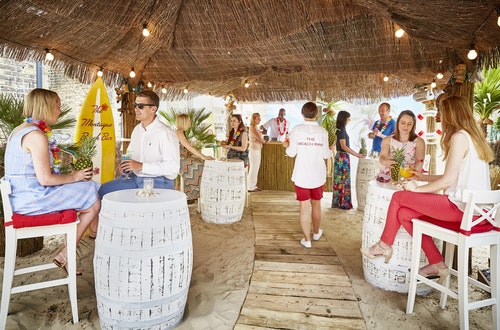 The Montague on the Gardens - The Beach Bar image 2