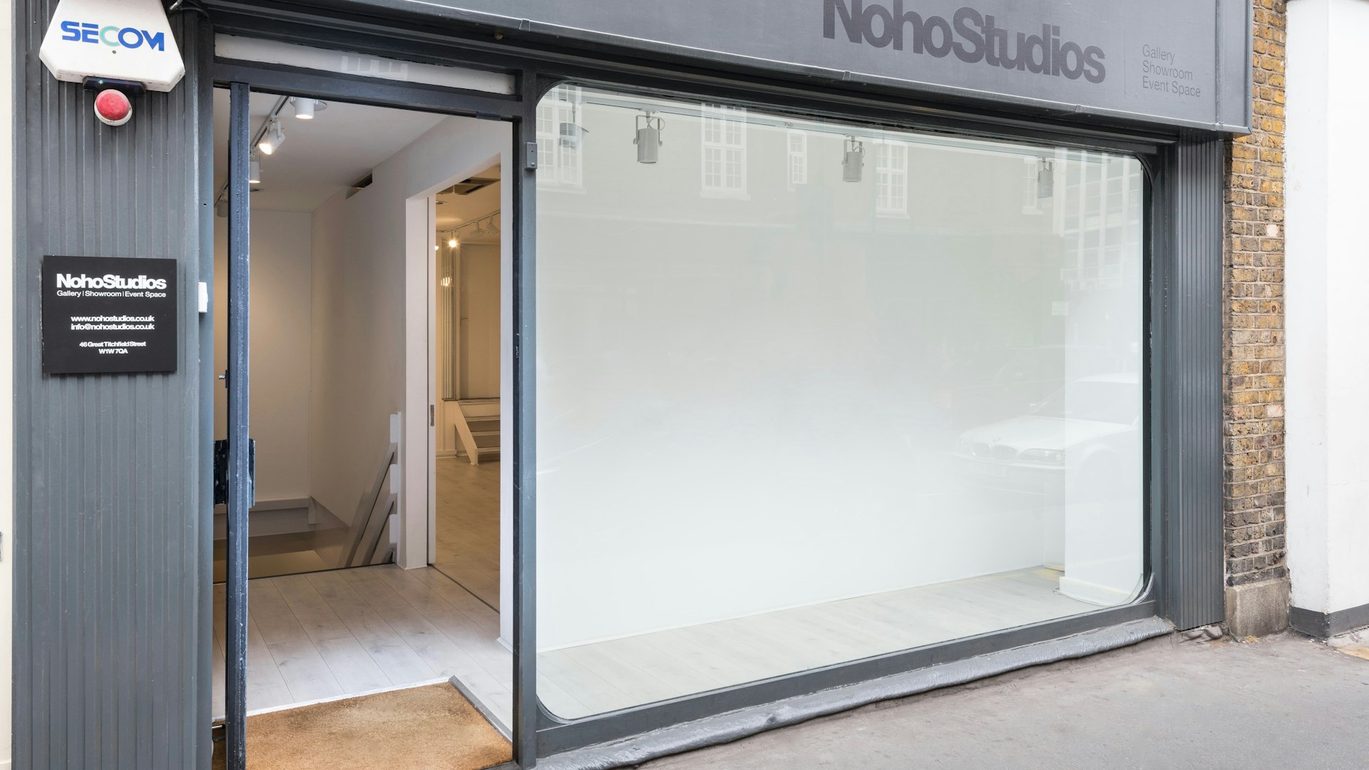Noho Studios, Front Entrance