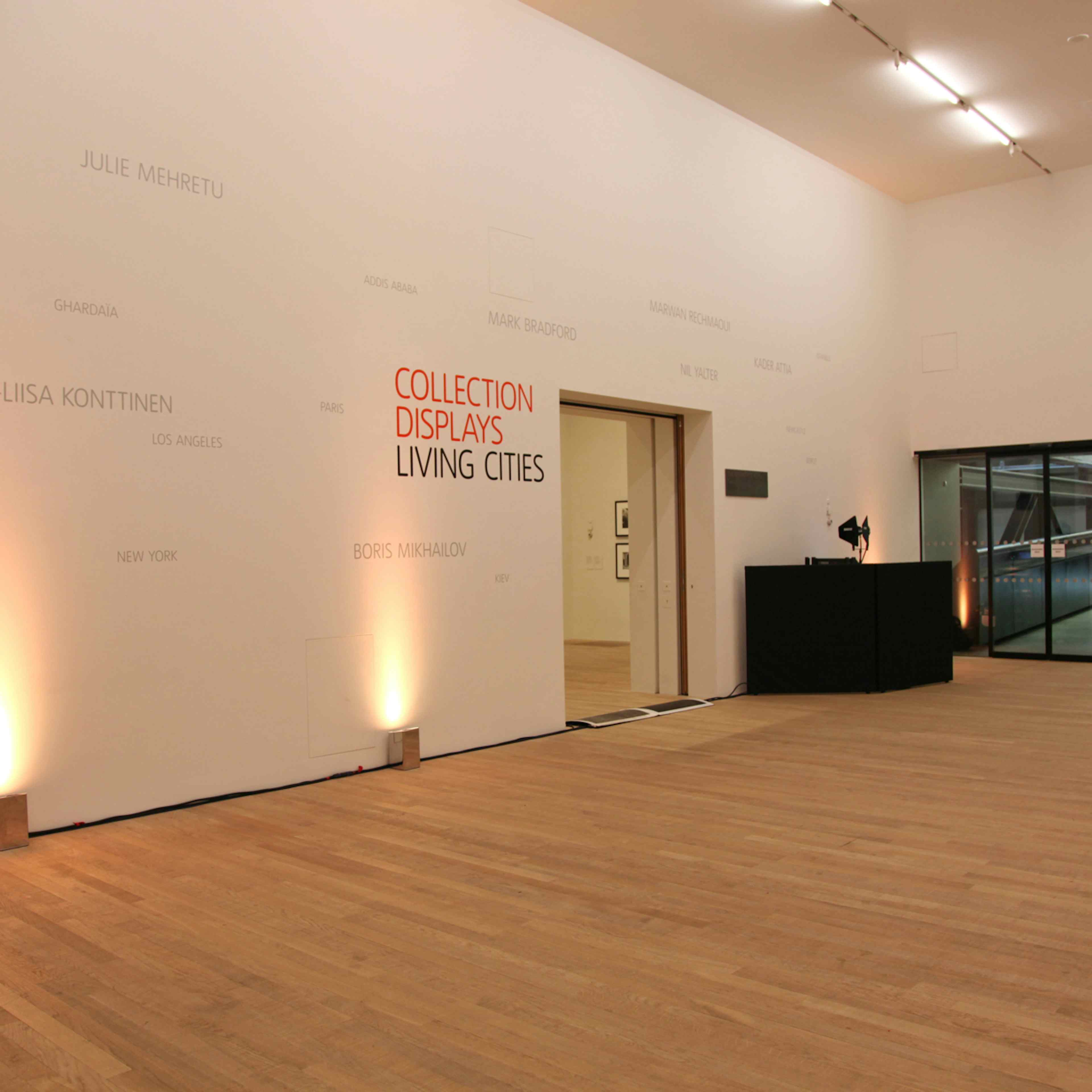 Tate Modern - Blavatnik Building Level 4 Concourse  image 2